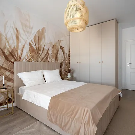 Spacious 907 B5 Boekarest